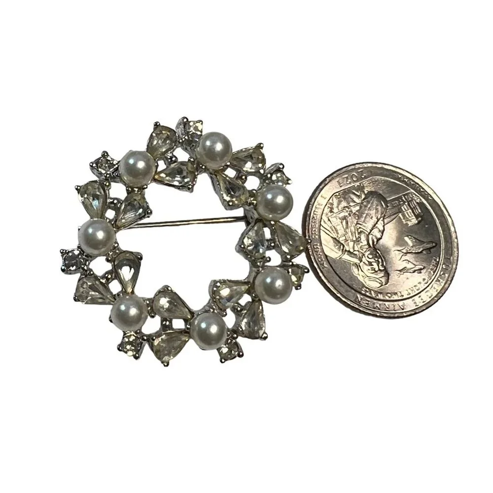 Vintage Richelieu Brooch Wreath‎ Faux Pearl and Rhinestone Silver Tone Signed